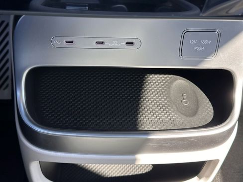 Certified 2026 Hyundai Ioniq 9 Calligraphy image 41