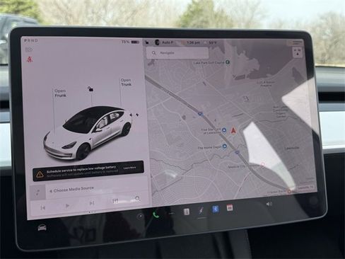 Used 2021 Tesla Model 3 Standard Range image 16