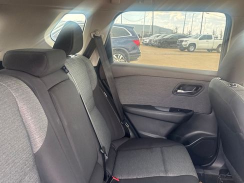 Certified 2023 Nissan Rogue SV AWD/4WD image 35