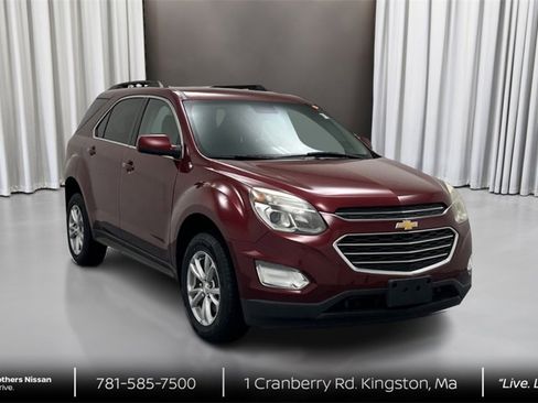 Used 2017 Chevrolet Equinox LT w/ Convenience Package image 3