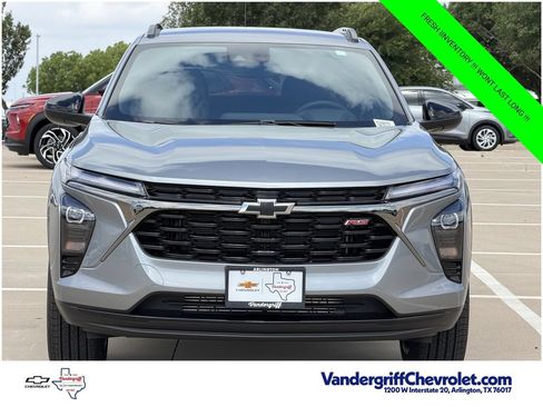New 2026 Chevrolet Trax RS w/ Driver Confidence Package FWD image 8