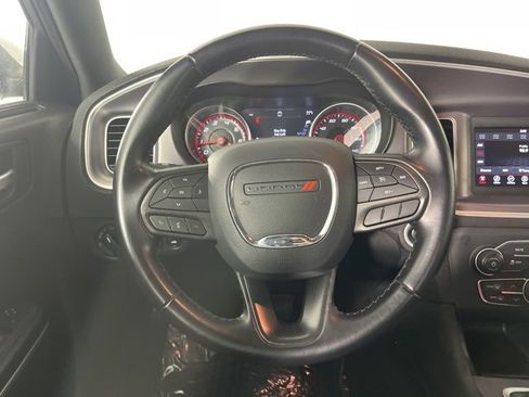 Used 2022 Dodge Charger SXT image 8