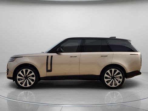 New 2026 Land Rover Range Rover SE AWD/4WD image 2