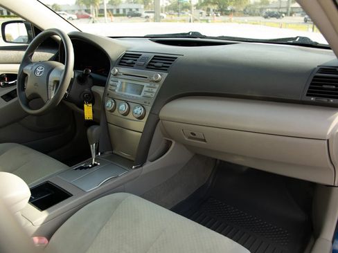 Used 2007 Toyota Camry XLE image 15