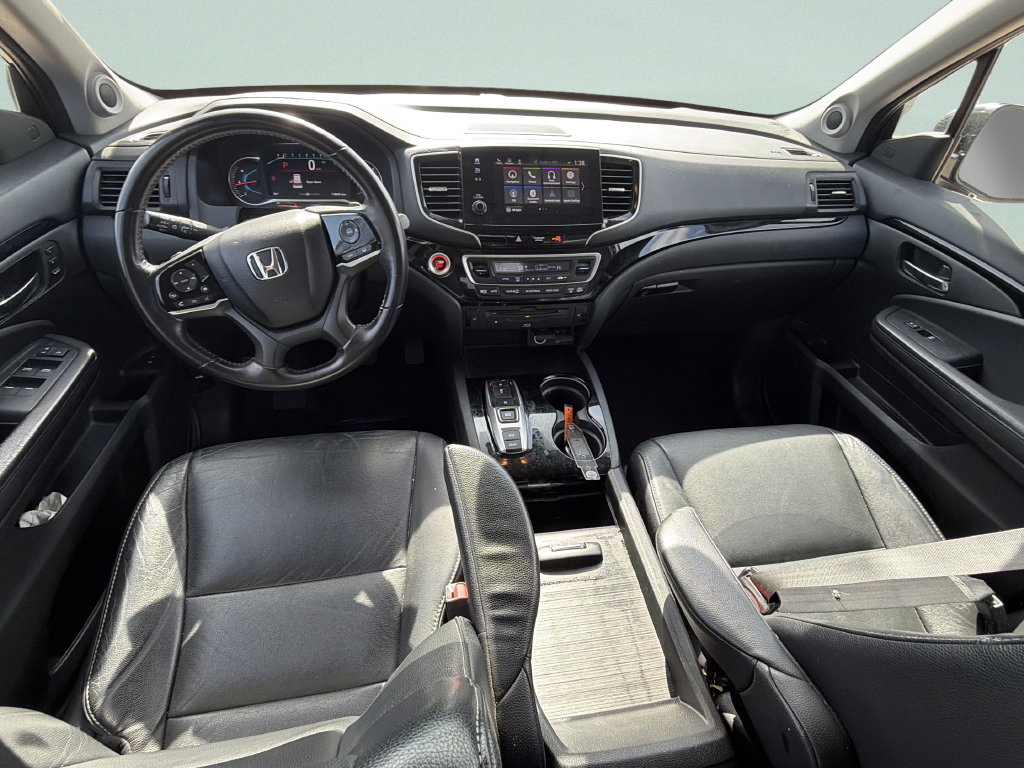 Used 2021 Honda Pilot Touring image 11