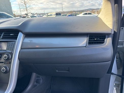 Used 2013 Ford Edge SEL image 19
