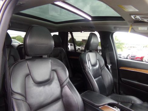 Used 2016 Volvo XC90 T6 Inscription image 34