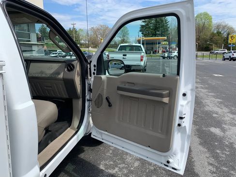 Used 2008 Ford F350 XL image 15