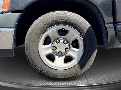 Used 2003 Dodge Ram 1500 Truck ST image 8
