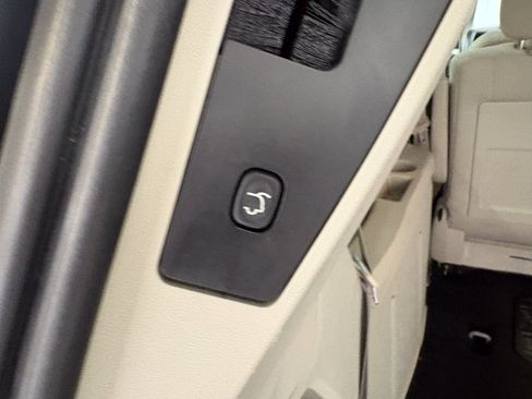 Used 2011 Dodge Grand Caravan Mainstreet w/ PWR Convenience Group FWD image 10