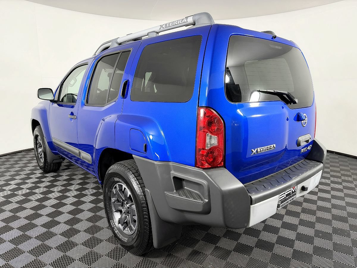 Used 2015 Nissan Xterra PRO-4X AWD/4WD image 17