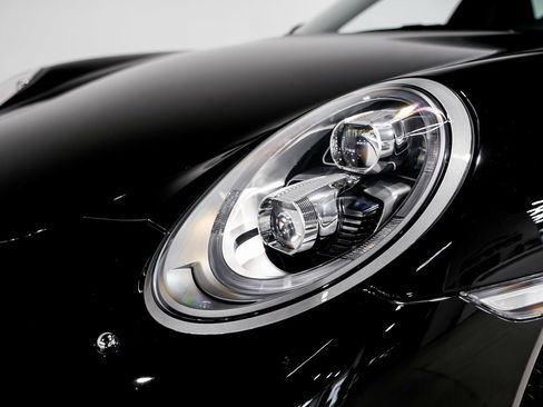 Used 2014 Porsche 911 Targa 4S AWD/4WD image 34