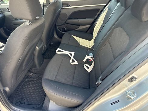 Used 2020 Hyundai Elantra SEL w/ Cargo Package (C1) FWD image 11