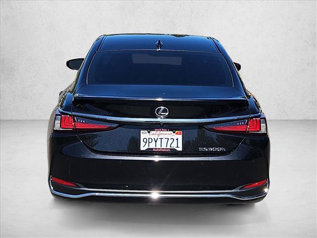 Used 2025 Lexus ES 300h w/ Premium Package FWD image 6