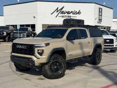 Used 2024 GMC Canyon Elevation w/ Convenience Package