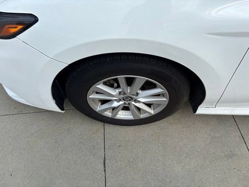 Used 2025 Toyota Camry LE FWD image 12
