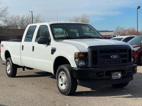 Used 2008 Ford F350 FX4 image 3