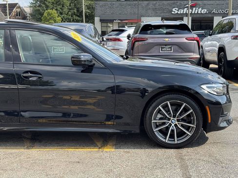 Used 2020 BMW 330i Sedan w/ Driving Assistance Package RWD image 10