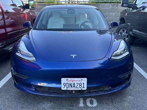 Used 2020 Tesla Model 3 Long Range AWD/4WD image 3