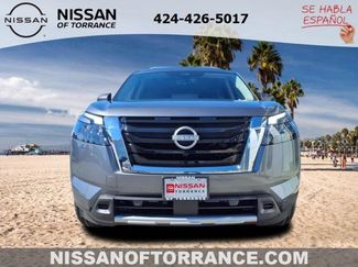 New 2025 Nissan Pathfinder Platinum video 2