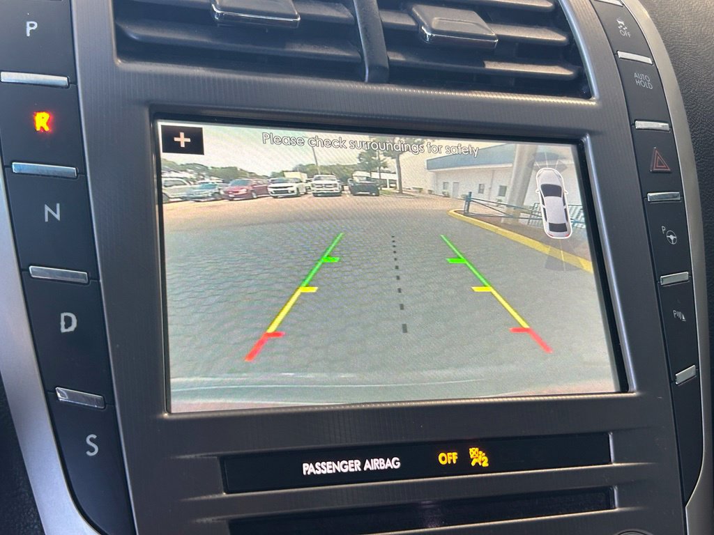 Used 2018 Lincoln MKZ Reserve w/ Technology Package FWD image 13