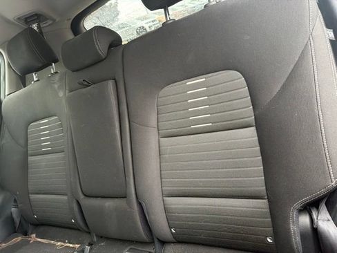Used 2018 Kia Sportage LX FWD image 9