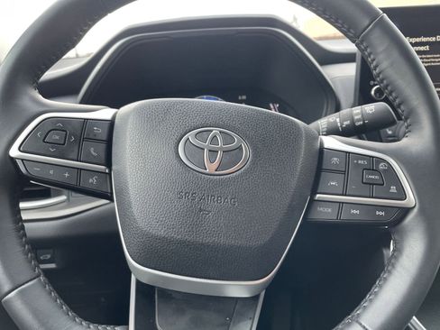 Used 2025 Toyota Grand Highlander FWD image 29