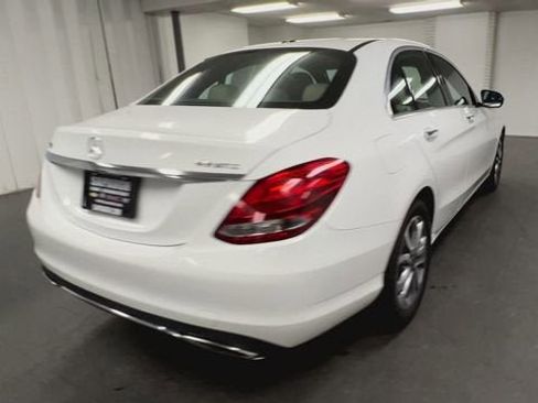 Used 2018 Mercedes-Benz C 300 4MATIC Sedan image 8
