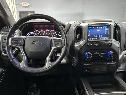 Used 2021 Chevrolet Silverado 1500 LT Trail Boss w/ Convenience Package II AWD/4WD image 8