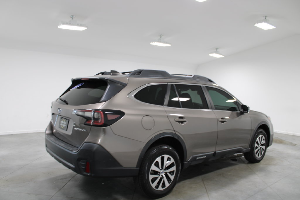 Used 2021 Subaru Outback Premium AWD/4WD image 9