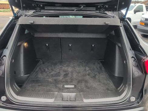 Certified 2024 Chevrolet Trax RS image 32