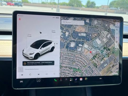 Used 2021 Tesla Model Y Long Range AWD/4WD image 20