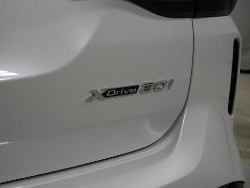 Used 2024 BMW X3 xDrive30i w/ Premium Package w/ZPA image 23