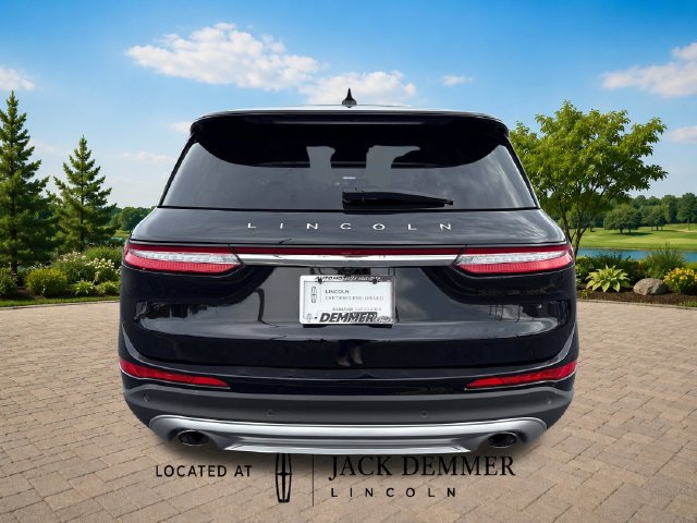 Used 2023 Lincoln Corsair AWD image 5