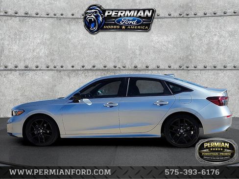 Used 2025 Honda Civic Sport image 2