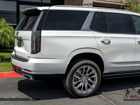 Used 2025 Cadillac Escalade Premium Luxury w/ Touring Package AWD/4WD image 34