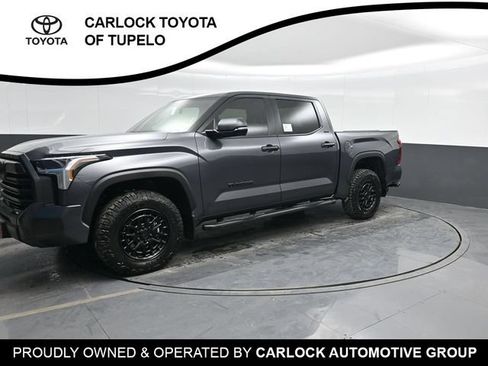 Used 2026 Toyota Tundra SR5 w/ SR5 Convenience Package AWD/4WD image 1