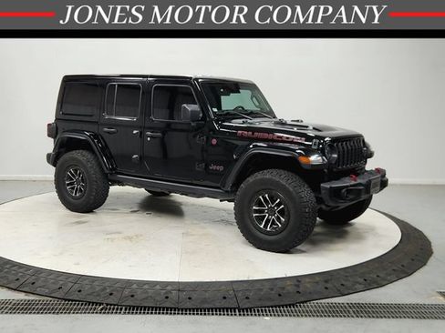 Used 2024 Jeep Wrangler Unlimited Rubicon AWD/4WD image 1