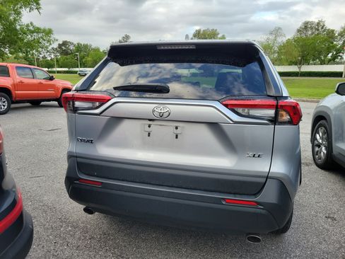 Used 2024 Toyota RAV4 XLE image 13