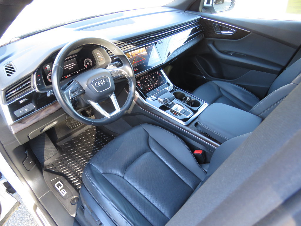 Used 2021 Audi Q8 Premium Plus AWD/4WD image 11