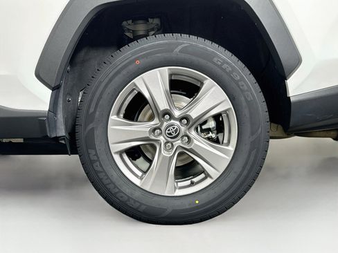 Used 2023 Toyota RAV4 XLE w/ Convenience Package AWD/4WD image 11