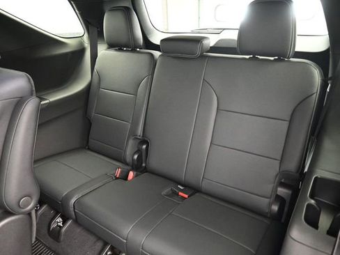 New 2026 Chevrolet Traverse LT w/ Driver Confidence Package image 27