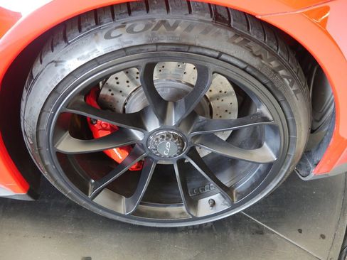Certified 2018 Porsche 911 GT3 RWD image 15