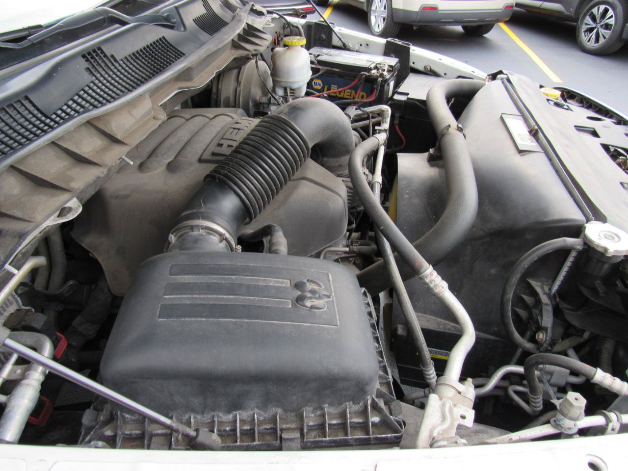 Used 2020 RAM 1500 Tradesman w/ Chrome Appearance Group RWD image 34