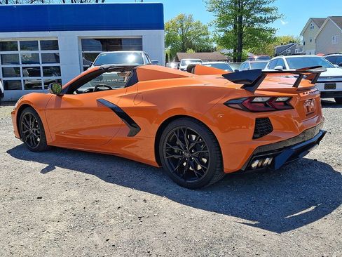 Used 2023 Chevrolet Corvette Stingray Preferred Conv w/ Z51 Performance Package RWD image 6