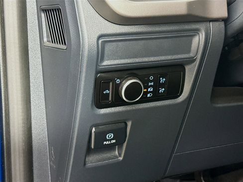 Used 2024 Ford F150 XL image 2