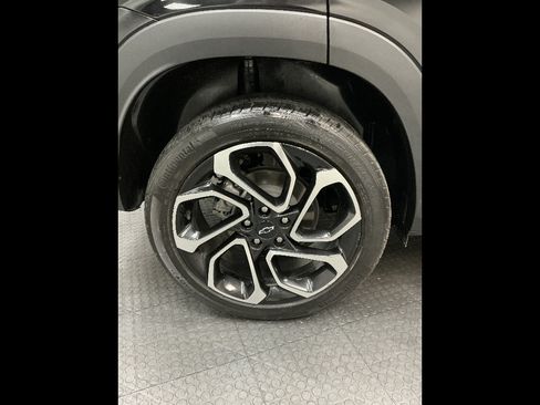 Certified 2024 Chevrolet Trax RS FWD image 38