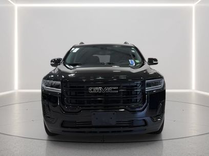 Used 2023 GMC Acadia SLE w/ Driver Convenience Package