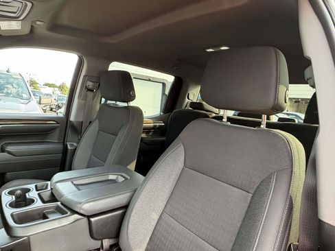 Certified 2024 Chevrolet Silverado 1500 RST w/ Z71 Off-Road Package AWD/4WD image 10