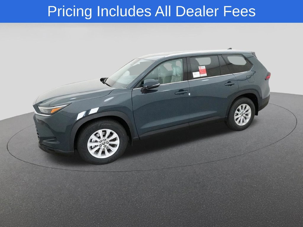New 2026 Toyota Grand Highlander XLE FWD image 2